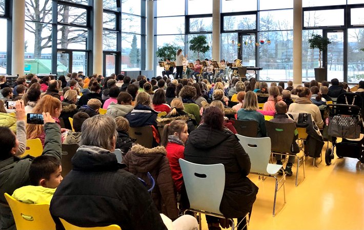 Politischer Donnerstag an der Verbundschule