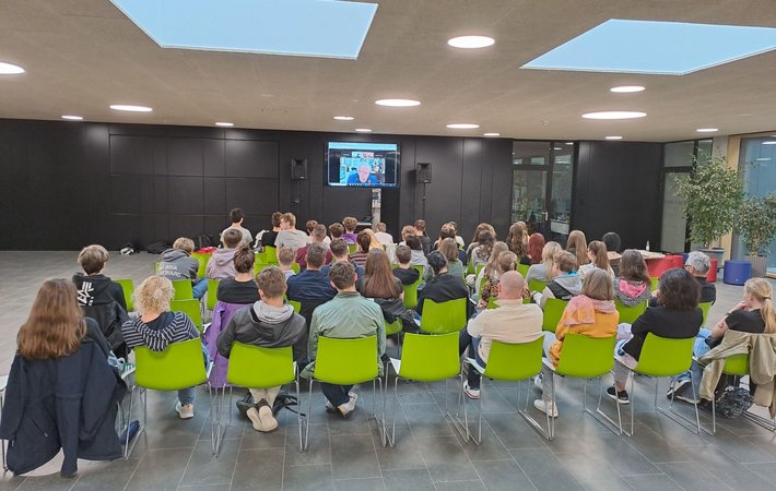 Zeitzeugenbericht mit Ben Lesser